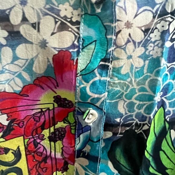 NWT Johnny Was Milla Basic Button Down Blouse - Picture 6 of 8